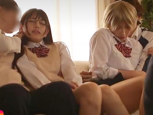 〔中出し遊びJK/二次虹実写化〕あうっクスグリ…濡れちゃう。極めビッチが学園で孕ませ交尾に没頭しちまう、エロ動画wwwwww