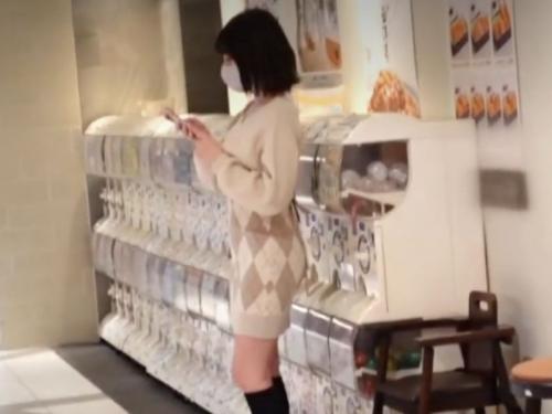 ［中出し不倫/絶倫若ママ］あぅぅっバック好きぃ！スポーツ好きなプリケツ奥様が馬乗りで性を貪る、エロ動画wwwwwww