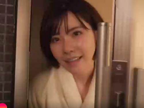 〚DT暴走…至福出張〕ねぇ今度は私‥逝かせて。美巨乳の先輩女子にバカにされたウブ君が痴女責めされ・深田えいみwwwww