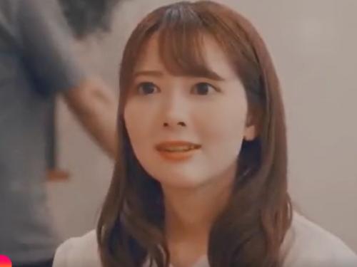 ［中出しNTR＼不貞同窓会］らめぇ手マン～声我慢出来ない。豪雨でホテルに逃げ込んだ清楚ママが元恋人に種付けされるエロ動画wwwww