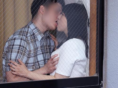 ［NTR/妻交換ドラマ］ベロチュー…やだお膣凄く熱いの。隣りの旦那チ◎コに溺れた奥様が何度もナマ不貞を欲しがる、エロ動画wwww