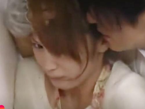［NTR/近親レ●プ、ドラマ］痛い乳揉み～止めて。自慰を覗き見した甥が勃起男根で襲いかがる。エロ動画wwwwwwwwww