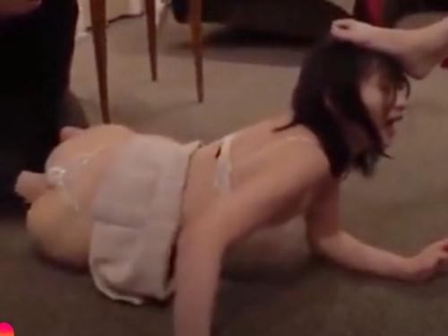 ［性悪女/リベンジ…レ〇プ］痛い‥踏みつけ許して。彼がリア充JDに嫉妬した女先輩が鬼畜共に犯されちまう、エロ動画wwwwwww