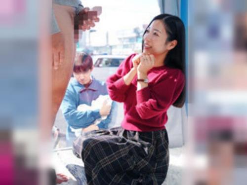 ［マジックミラー号/NTR‥子持ちお母さん］きゃオバサンで勃起なんて。産後処女の三十路が初浮気に快楽に目覚める、エロ動画wwwww