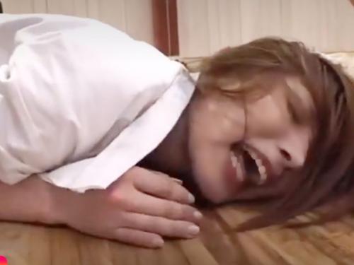 ［中出し廻さら/スポーツ妻］ぎゃぁお膣痛い痛い。薙刀有段者の美麗ママがヤバイやつ共の生便器にされるエロ動画wwwwww