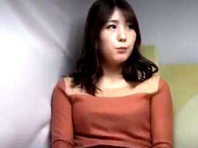＜素人妻ナンパ＞「舐め方が・・エロいってｗＷ！」清楚系可愛い奥さん！口説かれて他人棒求めてくっぞ(アダルト動画)