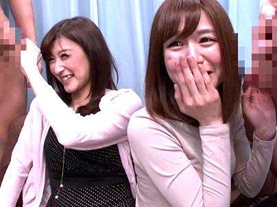 ＜マジックミラー号＞「35歳以上だってよｗ！」欲求不満な団地妻ゲッツ！MM号で余裕でやっとるぞ(アダルト動画)