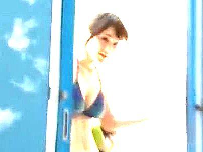 ＜マジックミラー＞「え？ここで何するの？」 海でナンパした素人くびれ巨乳おっぱい水着ビキニ美女！筆おろしセックスに