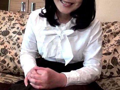 ＜ババア、登場！＞「紗江子 50歳です。！」？ブス、だな！五十路オバサン熟女が久びりのｓｅｘに興奮してっぞ！(エロ動画)