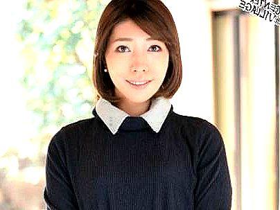 ＜初撮り＞「上品ですなｗＷ！」清楚系おっとりした感じの奥さん！AV出演決めちゃう(無料エロ動画)