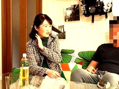 ＜完熟おば様！＞「ババア登場ｗW！」上品な感じの熟女オバサン！口説かれて種付け膣内射精ザーメン中出しに！