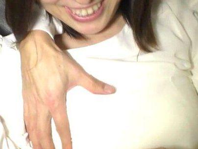 ＜平井雅美＞「オラオラオラァ！57歳、ババア、キタゾ！」生理上がったから余裕でザーメン中出ししてやったぞ(無料エロ動画)