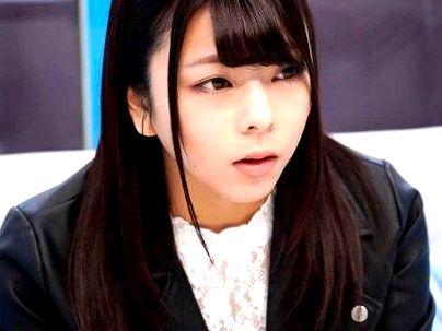 ＜マジックミラー号＞「みさ（19）登場！！」え？いきなりですか？清楚系可愛い女子！100の質問中に突然デカチン挿入！
