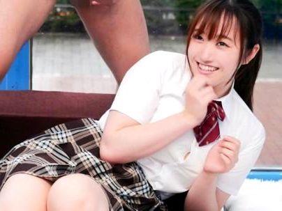 ＜マジックミラー号＞「恥ずかしい…♡！」ルックス１００点の制服女子！相互オナニー鑑賞で興奮してしまい・・(アダルト動画)