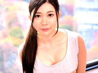 ＜現役巨乳保育士さん＞「ルックスヤバｗ！」芸能人にいそうな現役巨乳保育士さん！AV出演してっゾ(無料エロ動画)