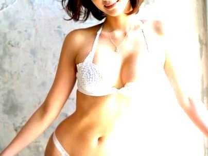 ＜美乃すずめ＞「最高でしょ！」パーフェクトボディー極エロ美人お姉さん！セックスの女神がAV DEBUT(無料エロ動画)