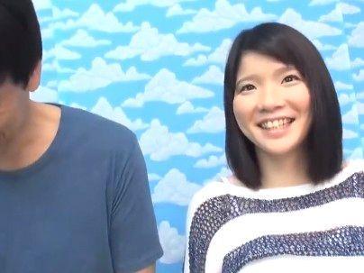＜ラップ1枚隔てて！＞「素股体験？やだ～」お兄さんと妹さんがエロ企画に挑戦しちゃうゾ！！勿論ヤル、そうヤル！！