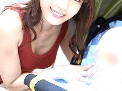 ＜素人美女＞「ダメですよ・・」スレンダー美乳おっぱい美人奥さん人妻ママ！ＭＭ号で寝取られ浮気不倫セックス(無料エロ動画)