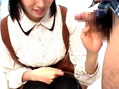 ＜マジックミラー！＞「恥ずかしいわ…♡」街で見つけた清楚系可愛い素人女子！MM号で早漏に悩む男性のお手伝いしちゃう！
