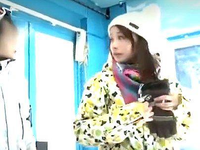 ＜マジックミラー号＞「素人か？かわええ～ぞ！」雪山でゲットしたシロウト女子！MM号で寝取られエロ交尾になっぞ！！