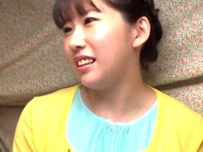 ＜素人妻ナンパ！＞「ん～ブスだなｗ！」セレブぶってるオバサン熟女！ゲットしてやっちゃうぞ(アダルト動画)