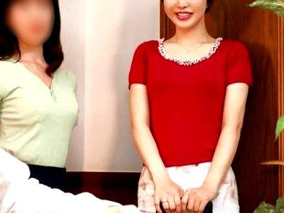 ＜母の親友＞「だめよ…年が離れすぎてるわ…♡！」上品な感じの美人母の親友！我慢できませんでしたｗＷ(無料エロ動画)