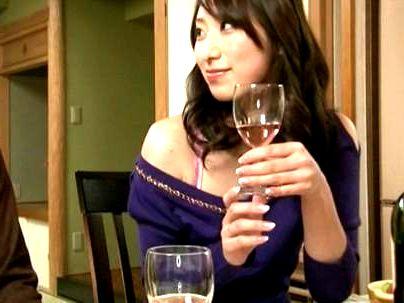 ＜色っぽい兄貴の嫁！＞「我慢限界でしょｗW！」色気ムンムン美人奥さん人妻！義弟がフル勃起確定でしょｗW！