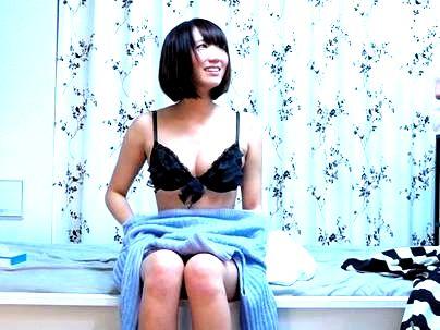 ＜ナンパ連れ込み！＞「隠し撮り」巨乳オッパイ可愛いショートカット女子！隠し撮りされながらエロ行為に！