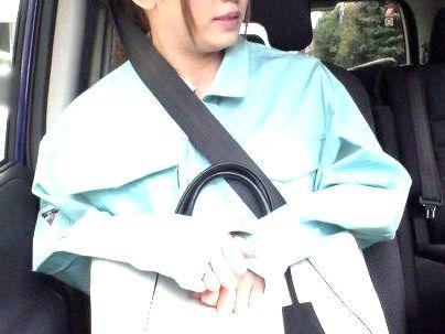 ＜ドラレコに映ってた！＞「奥さん・・浮気したなｗ！」車の密室で清楚系奥さんがまさかの浮気ファック興奮してるとは！！