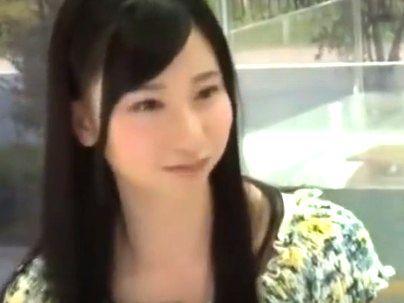 ＜恥じらい素人娘＞「かわええぞ！」清楚で綺麗なシロウト女子！スマタでクリトリスが勃起チ○ポがこすれてっぞ(無料エロ動画)