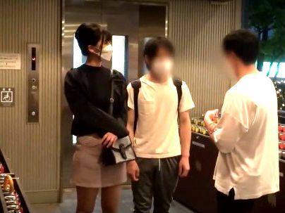 ＜素人ナンパ！＞「かわええｗW」巨乳おっぱいの長身おねえちゃん！弟チンポで禁断行為になるぞ！