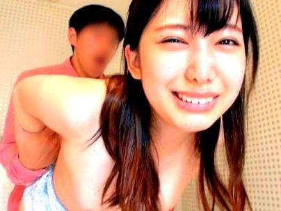 ＜地方局女子アナ！＞「中はダメだよ…え？うそでしょ？」清楚系真面目そう可愛いOLお姉さん！包茎男子と生中出しセックスに！