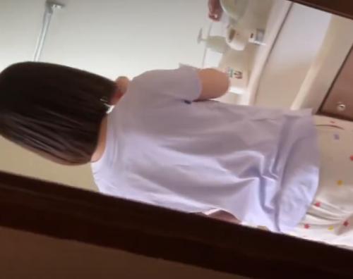 【引きこもり少女】自宅で一人で過ごすロリ少女、コッソリ侵入した強姦魔に襲われて号泣セックス