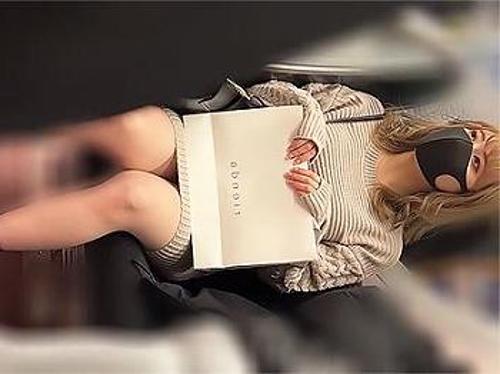 『ち、違う…感じてない、あぁああ！』【美女】ゴミクソ野郎に嫌がっているのに割れ目に貫かれたお姉さん！《昏睡レ●プ》
