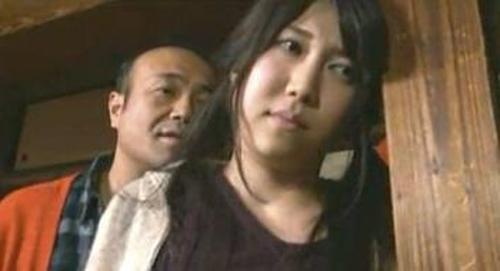 『お願い、もうやめて…』【熟女】カス義父に肉棒パコパコされてガクブル絶頂するオバサン！《レ●プ》