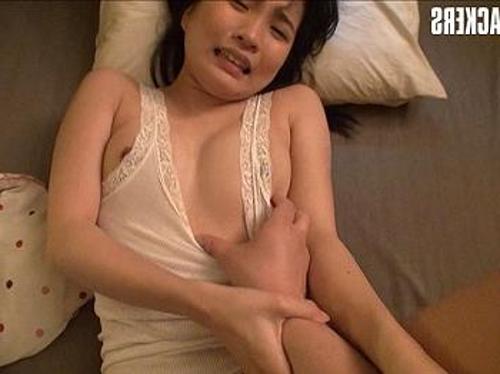 『嫌だぁ、離してよっ！』【JD】嫌いな強姦魔に抵抗虚しくデカチンをねじ込まれた女の子！《強姦》
