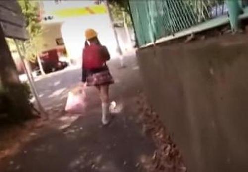 『お母さん…助けて…』【JC】キチガイレイプ犯にチンポでパコパコされてオナホ扱いされた女の子！《強姦》
