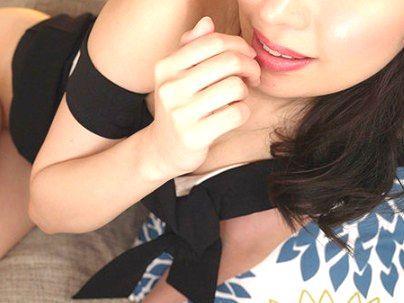 ＜ベロキス＞「この口・・・エッロｗ！」色気半端ない美魔女奥さん！余裕で種付け膣内発射中出しされっぞ！