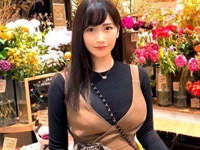 ＜素人ハメ撮り＞「シロウト？まじか？！」クッソ可愛い素人女子！ハメ撮りセックス楽しんじゃうぞ(無料エロ動画)
