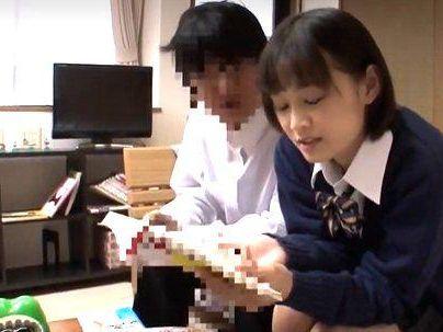＜女先輩にHの練習＞「あら？入っちゃった！」ショートカット滅茶苦茶カワイ子ちゃん！がちセックス発展シチャウゾ！