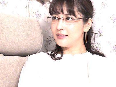 ＜一流のおば様！＞「芸能人より・・いいね～ｗ！」セレブ美熟女ゲッツ！この顔のスッポンポン見たくないか～？？！