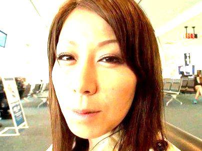 ＜39歳！＞「欲求不満なんです…♡」性欲高めの美魔女おばさん！バイブ責めでエロボイス出しちゃうぞ(無料エロ動画)