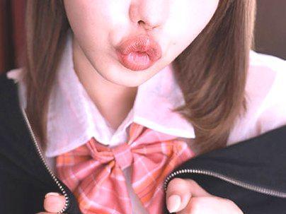 ＜チューして…♡＞「激カワ美少女、登場！」貧乳ちっぱい女子！種付け膣内発射中出しすっぞｗ(アダルト動画)
