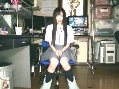 ＜自画撮りセックス＞「南梨央奈、登場！」滅茶苦茶可愛い女子！種付け膣内発射中出しに発展シチャウゾ(無料エロ動画)