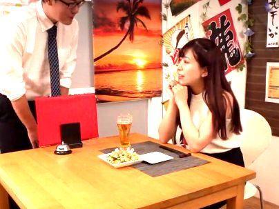 ＜人妻ナンパ！＞「え？いいですよ？！」独り呑みしてる奥さんゲット！余裕でまた開いてやっとるやん(無料エロ動画)
