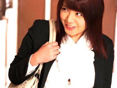 ＜膣内射精！！！＞「パイ乙が・・・たまんね～ゾ！」隣人の巨乳ボインオネエさんにガマンデキナイ…っす！やっちゃうぞ！！
