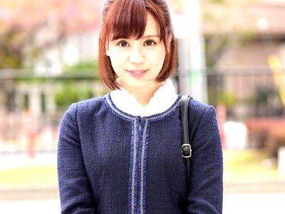 ＜マジックミラー＞「男子生徒と女教師が？まさかの？？」憧れの大好きな先生！MM号で童貞君とえちえちに発展(無料エロ動画)