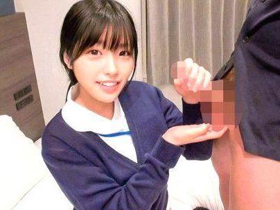 ＜ガチナンパ＞「笑顔でシコシコ最高でしょｗＷ！」包茎インポ童貞3重苦男子と天使のナースがエロ行為に(無料エロ動画)