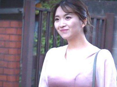 ＜酔いつぶれた人妻＞「ヤラレルぞ！！」旦那の留守中に泥●…奥さん！他人棒でエロ交尾マジイキ絶頂シチャウゾ(無料エロ動画)