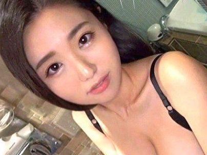 ＜デケーーゾｗＷ神乳＞「最高でしょｗＷ！」グラマラスエロい体のオネエサン！オイルでヌルヌルたまらんぞ(アダルト動画)
